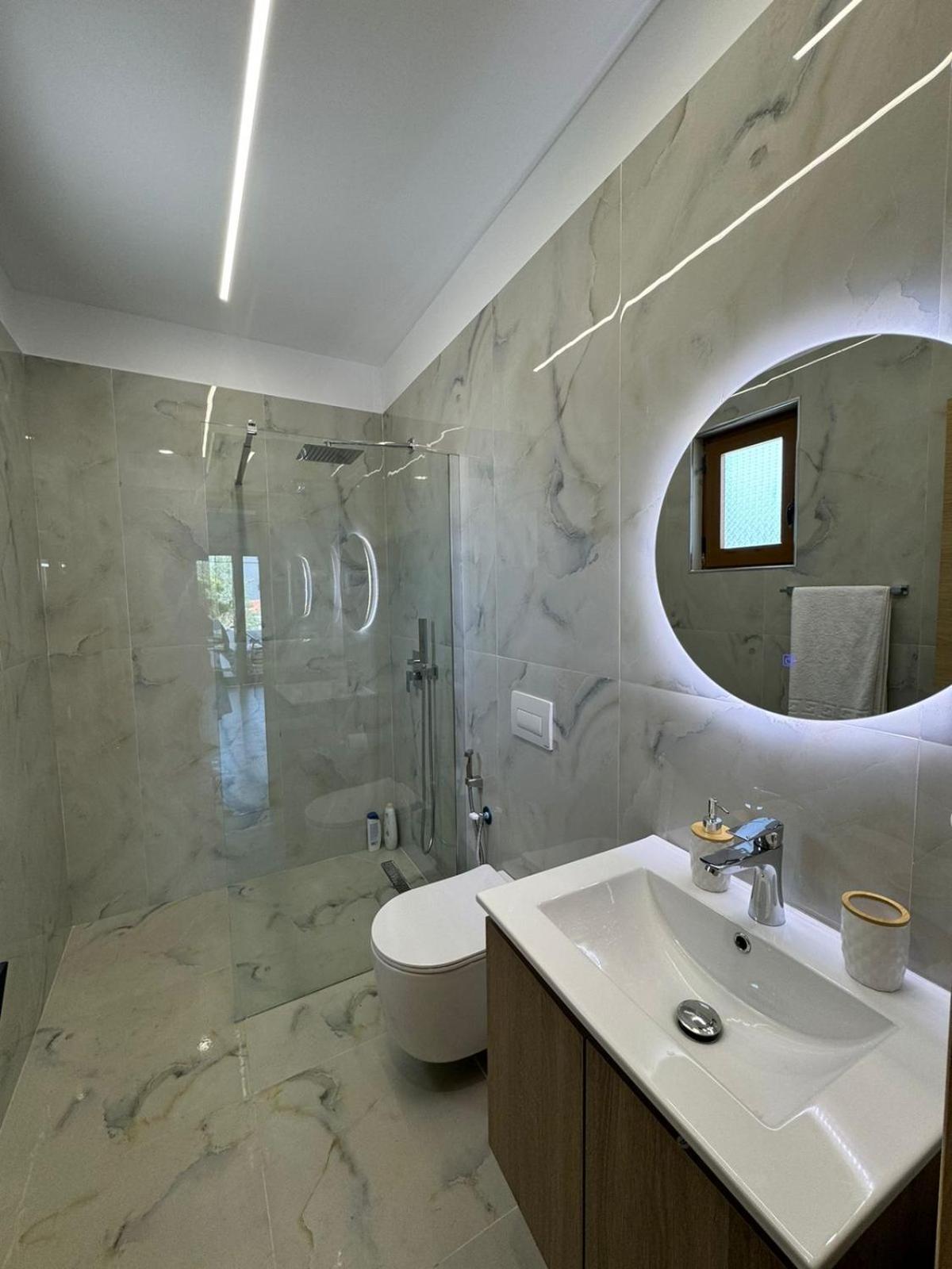 Vila Golden Sand Ksamil Exterior photo