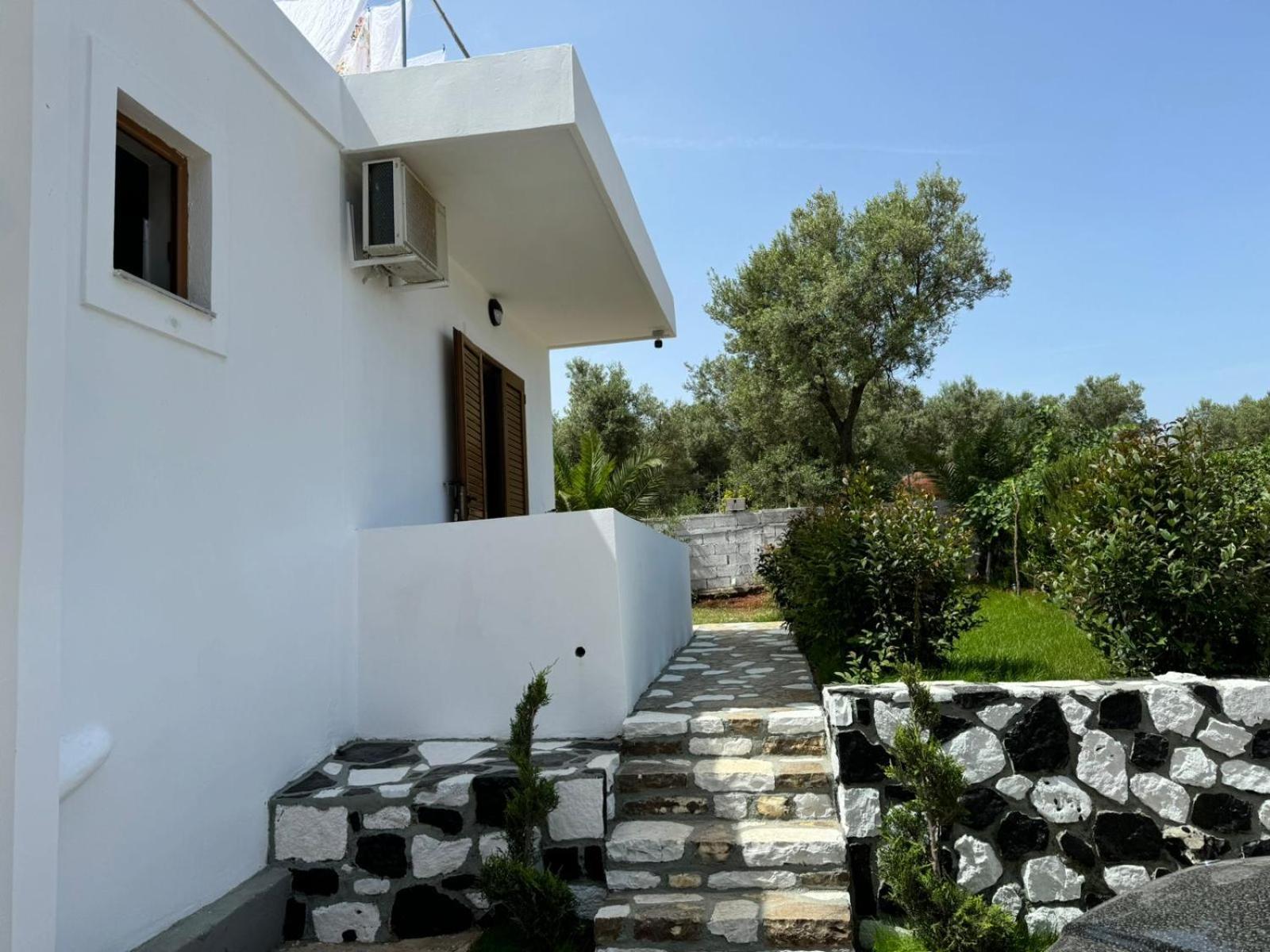 Vila Golden Sand Ksamil Exterior photo